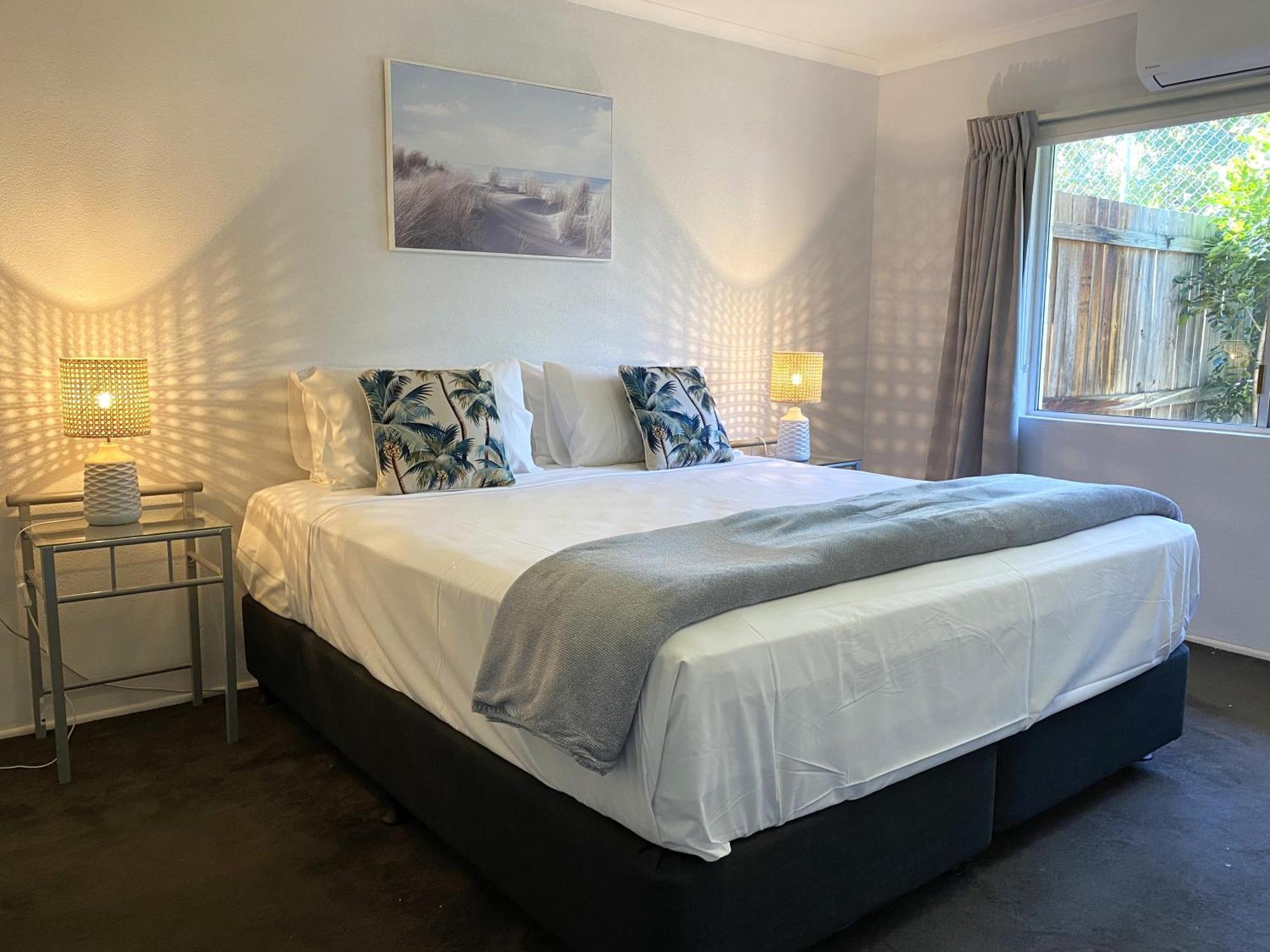 Lychee Tree Holiday Apartments Port Douglas Room photo